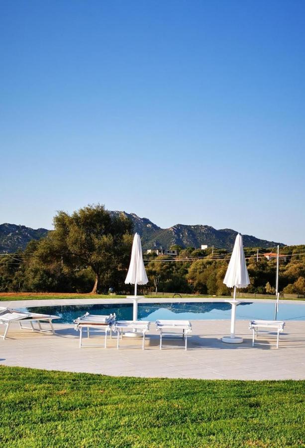 Azienda Multifunzionale S'Ozastro Marinella  Exteriör bild